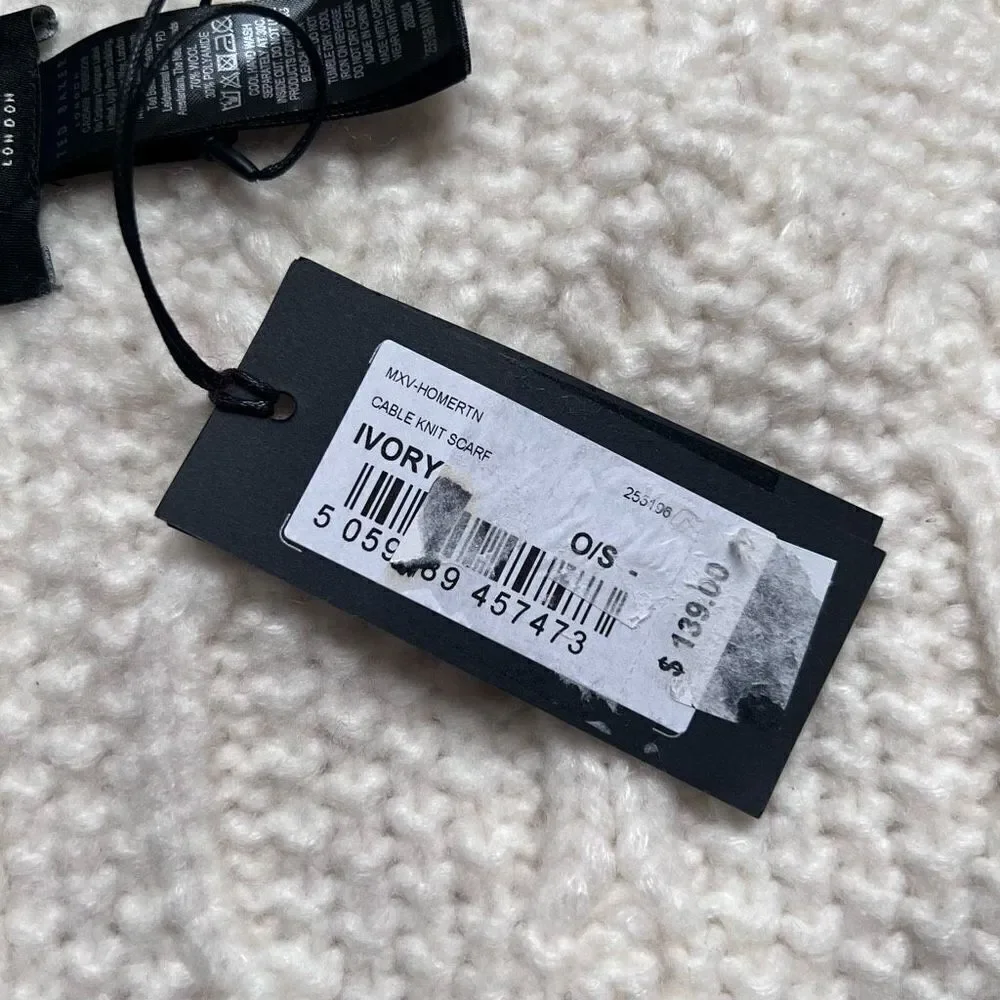 Ted Baker Wool Blend Cable Knit Scarf in Ivory NWT MSRP $139